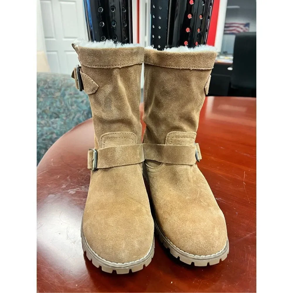 Bjorndal Oslo Light Brown Suede Booties sz 7-1/2 NWOT